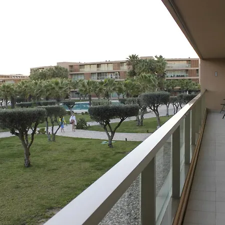 Herdade Dos Salgados,t3 8d-0b, Lagoas *