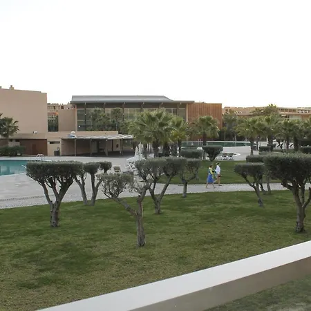 Herdade Dos Salgados,t3 8d-0b, Lagoas