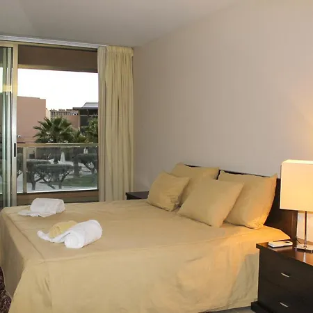 Herdade Dos Salgados,t3 8d-0b, Lagoas Apartment